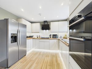 Photo 20- click for photo gallery